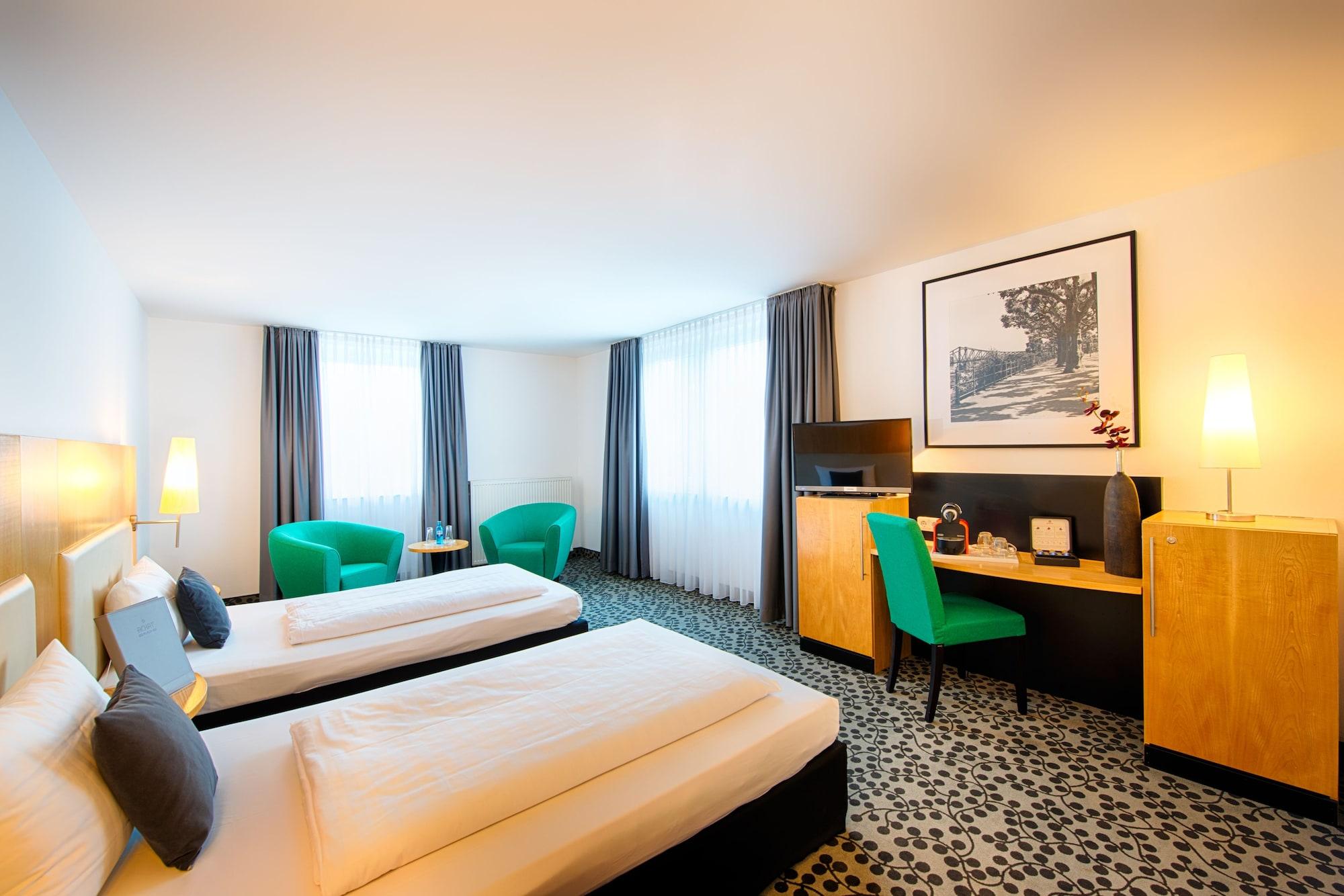 Hotel Achat Plaza 4*