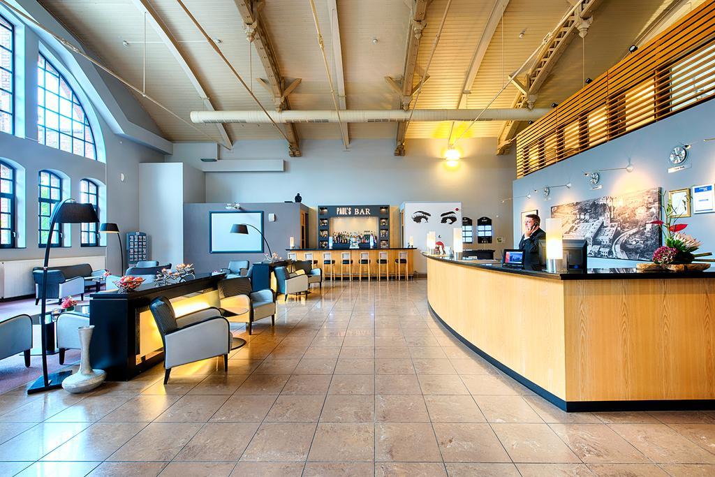 Hotel Achat Plaza 4*