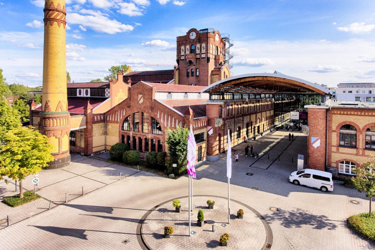 Achat Plaza Hotel 4*